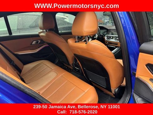 Used 2022 BMW 330i Sedan w/ M Sport Package RWD image 26