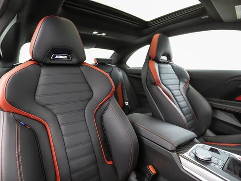 Used 2026 BMW M2 w/ Lighting Package RWD image 26