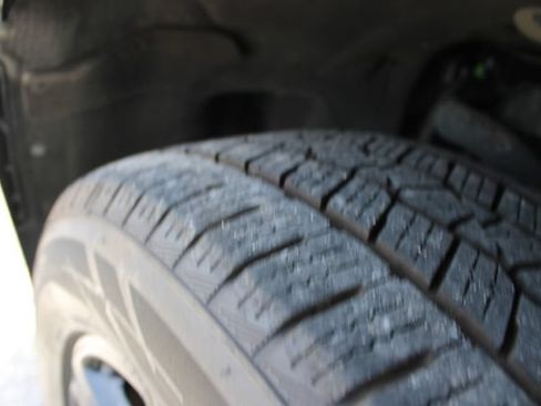 Used 2021 Ford Expedition XLT RWD image 13