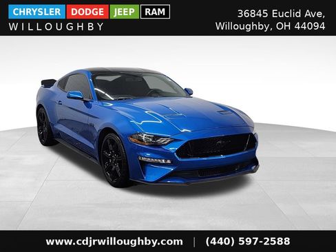Used 2019 Ford Mustang GT w/ Black Accent Package RWD image 3
