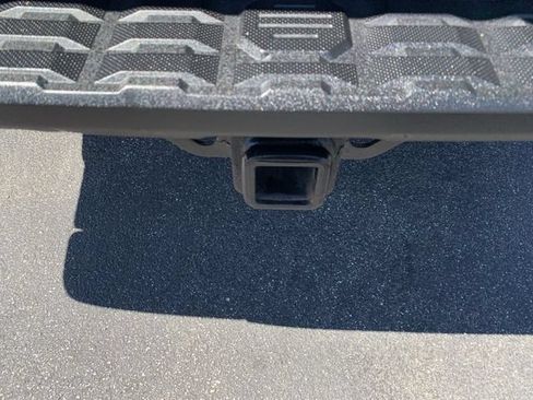 Used 2017 Toyota Tacoma TRD Pro AWD/4WD image 32