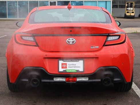 Used 2024 Toyota GR86 image 6