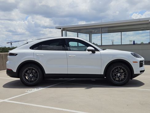 Certified 2026 Porsche Cayenne Coupe AWD/4WD image 9