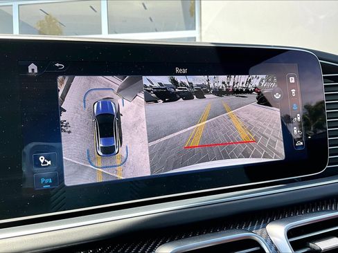 Used 2024 Mercedes-Benz GLE 63 AMG S w/ Driver Assistance Package image 21