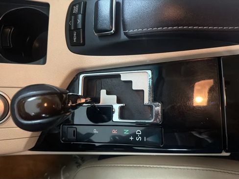 Used 2014 Lexus ES 350 w/ Luxury Package FWD image 14
