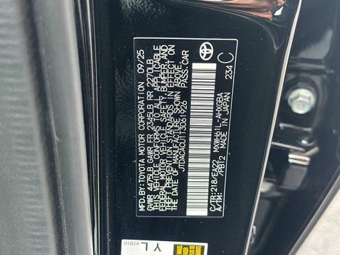 New 2026 Toyota Prius Plug-In Hybrid image 26