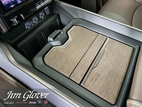 New 2026 RAM 2500 Limited image 40