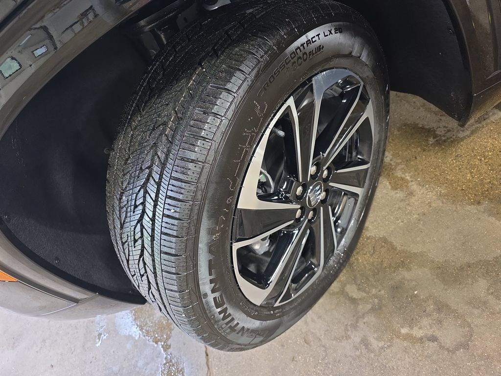 New 2026 Buick Enclave Sport Touring w/ Power Package AWD/4WD image 37