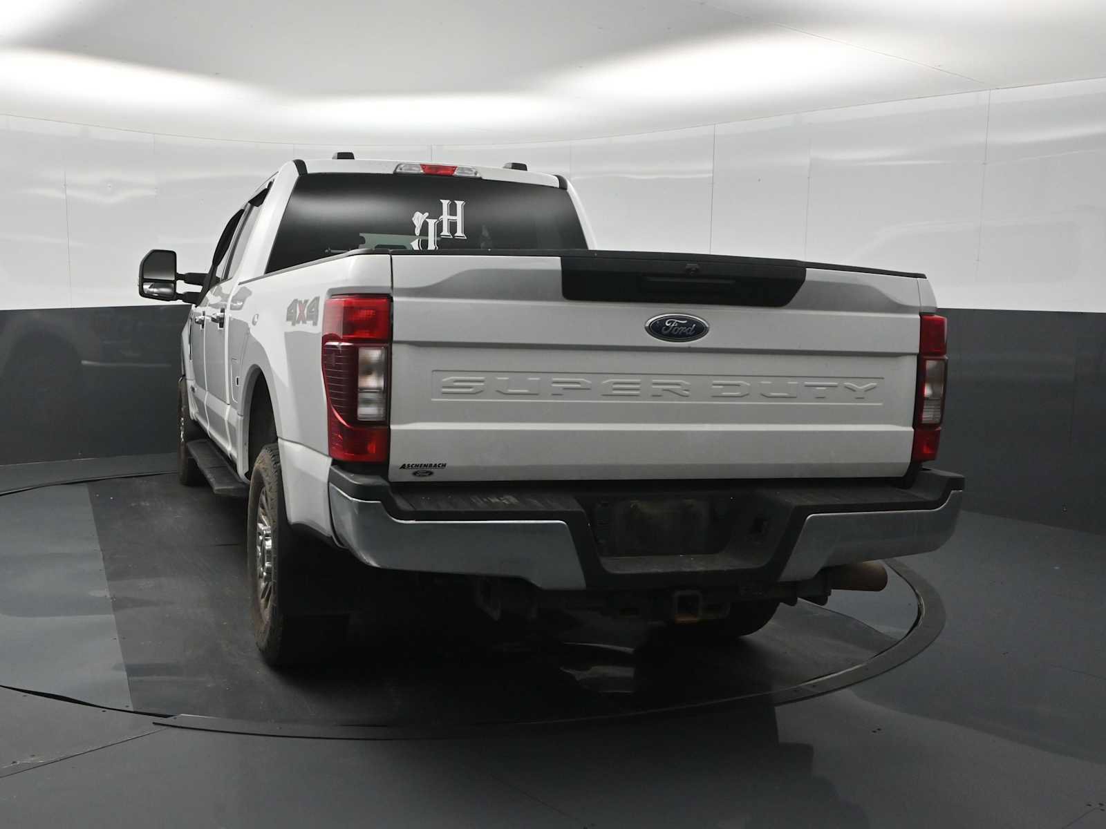 Used 2022 Ford F250 XLT AWD/4WD image 7
