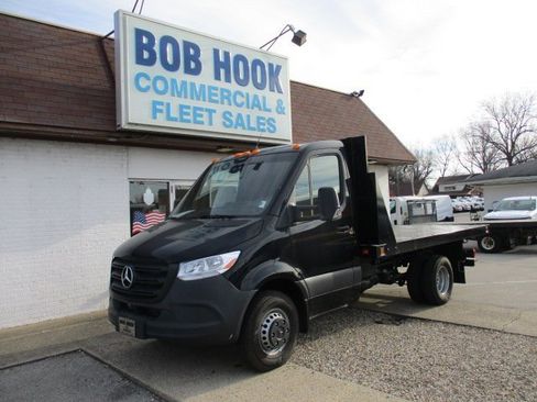 Used 2023 Mercedes-Benz Sprinter 3500 image 1