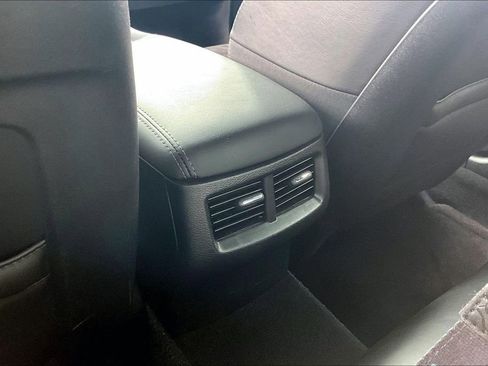 Used 2022 Dodge Challenger R/T Scat Pack w/ Plus Package RWD image 10