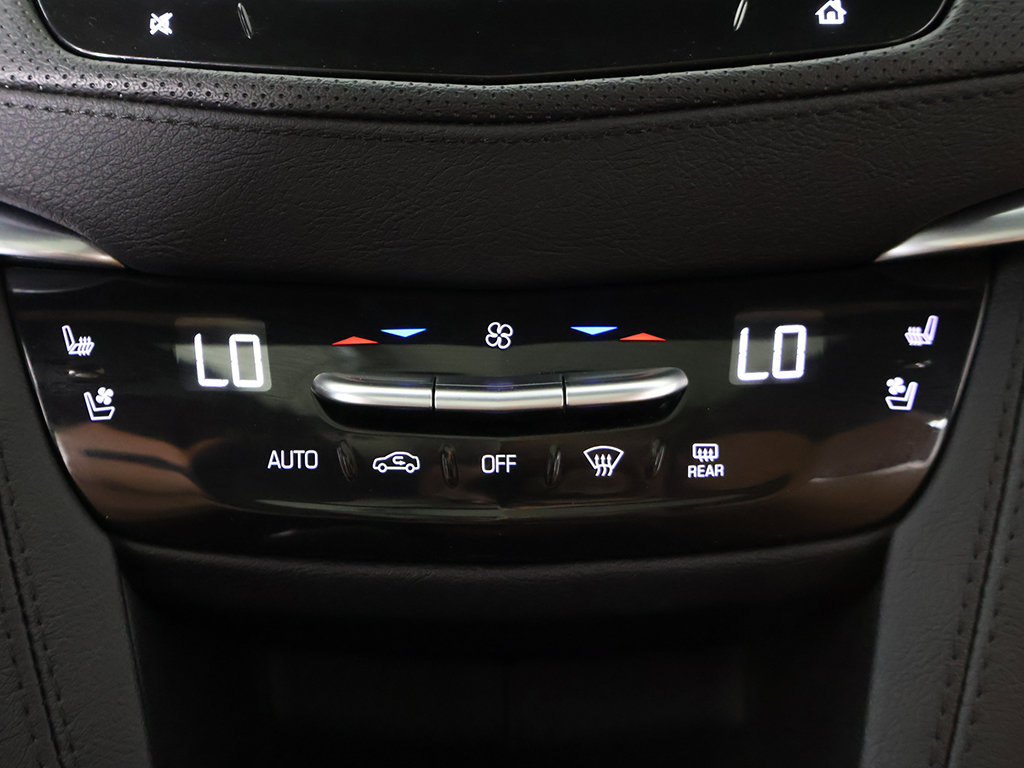 Used 2025 Cadillac XT5 Premium Luxury w/ LPO, Floor Liner Package AWD/4WD image 57