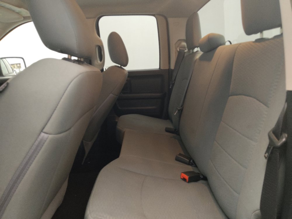 Used 2018 RAM 1500 Express RWD image 18