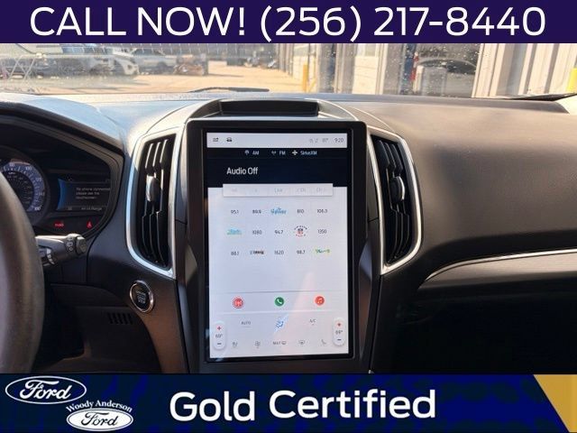 Used 2023 Ford Edge Titanium AWD/4WD image 11