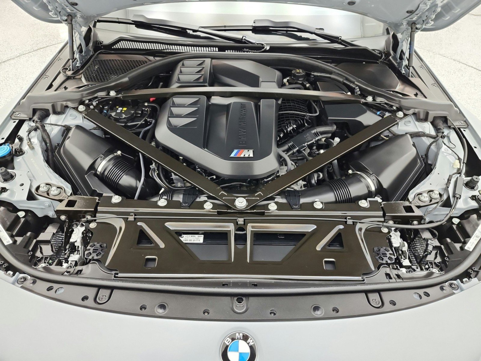 Used 2024 BMW M2 w/ Lighting Package RWD image 17