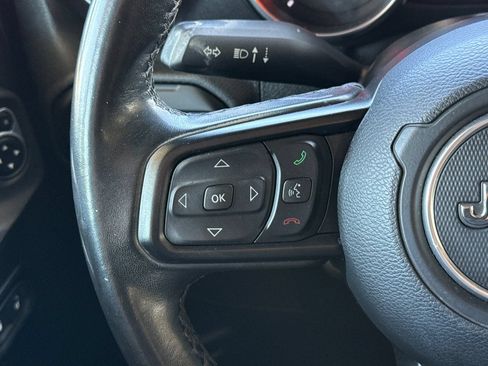 Used 2020 Jeep Wrangler Unlimited Sport AWD/4WD image 35