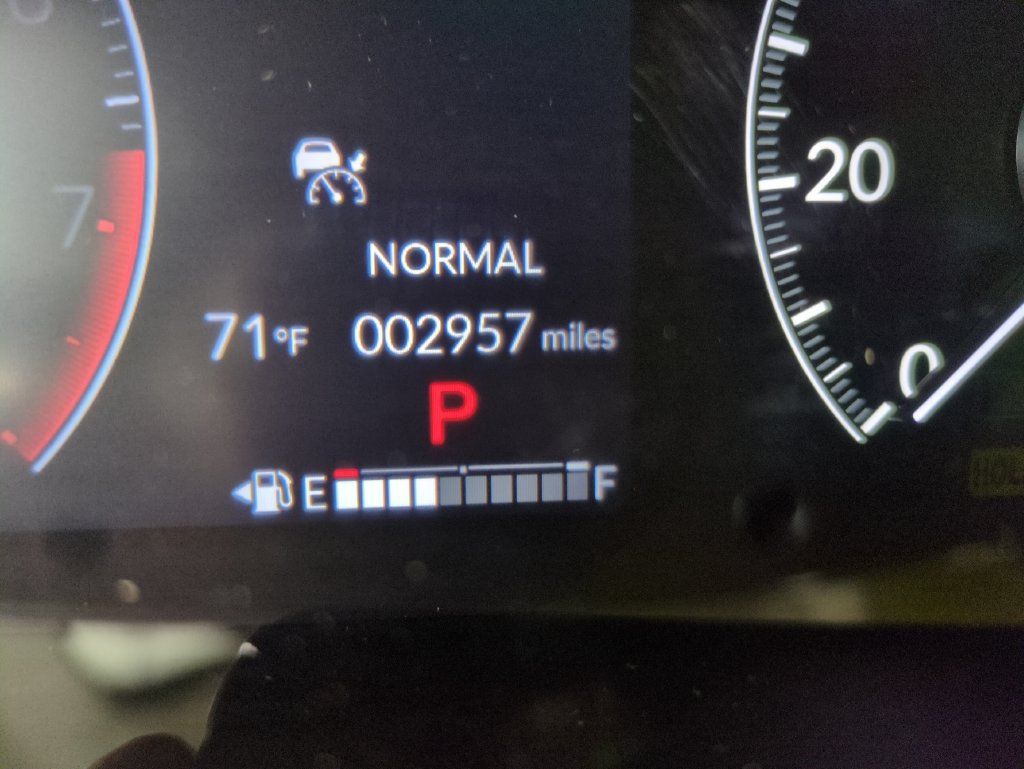 Certified 2025 Honda HR-V LX image 22