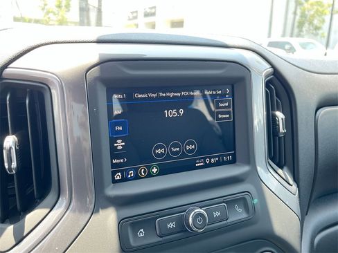 New 2025 Chevrolet Silverado 1500 Custom image 13