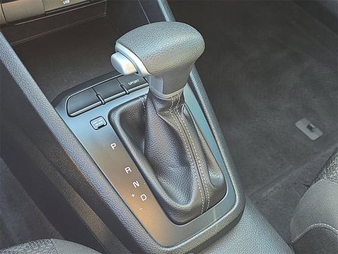 Certified 2023 Kia Rio S w/ Technology Package image 28