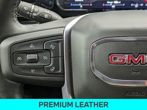 Used 2025 GMC Sierra 1500 SLT image 17