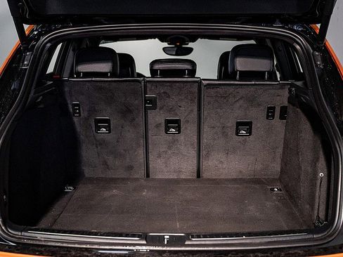 Used 2018 Porsche Macan S image 34