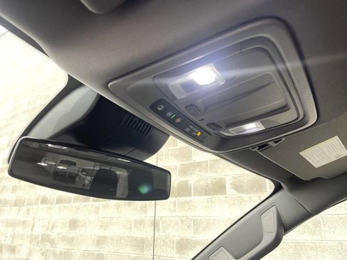 Used 2023 GMC Sierra 1500 SLE image 23