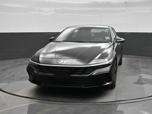 New 2026 Hyundai Elantra Sport FWD image 3
