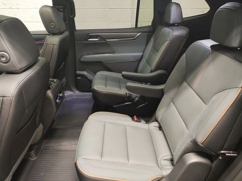 New 2026 GMC Acadia AT4 w/ Luxury Package image 28