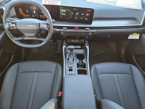 New 2026 Kia Sorento S image 14
