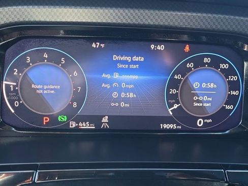 Used 2024 Volkswagen Atlas Peak Edition SE image 14