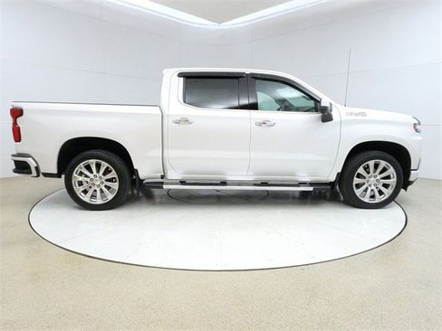Used 2019 Chevrolet Silverado 1500 High Country image 8
