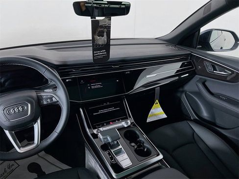 New 2026 Audi Q8 Premium Plus image 25