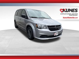 Used 2015 Dodge Grand Caravan SE w/ Quick Order Package 29E SE FWD video 1
