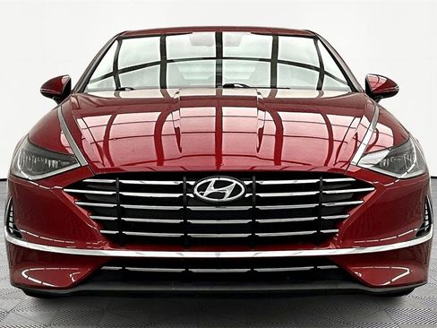 Used 2023 Hyundai Sonata SE image 3