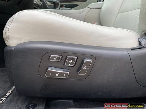 Used 2013 Lexus LS 460 AWD w/ Comfort Pkg image 28