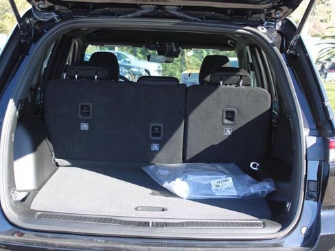 New 2025 Jeep Grand Cherokee Laredo image 30