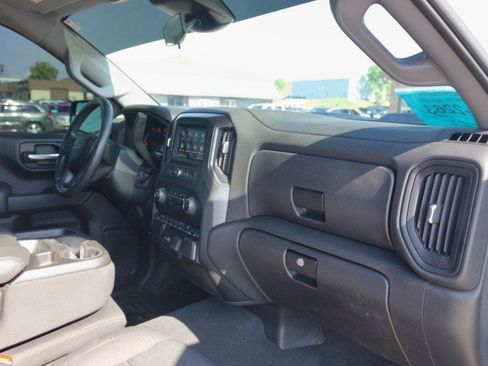 Used 2024 Chevrolet Silverado 1500 Custom Trail Boss image 30