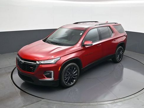 Used 2023 Chevrolet Traverse RS w/ LPO, Floor Liner Package image 14