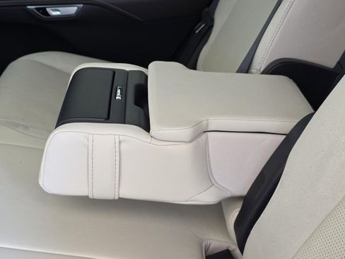 Certified 2024 Lexus RX 350 AWD w/ Convenience Package image 10