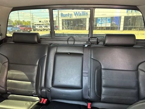 Used 2016 GMC Sierra 1500 Denali w/ Denali Ultimate Package AWD/4WD image 10