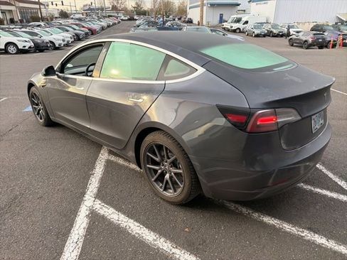 Used 2018 Tesla Model 3 image 6