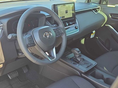 New 2026 Toyota Corolla Cross LE image 8