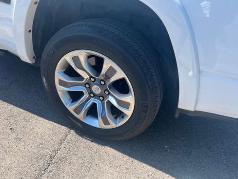 Used 2019 RAM 1500 Limited AWD/4WD image 13