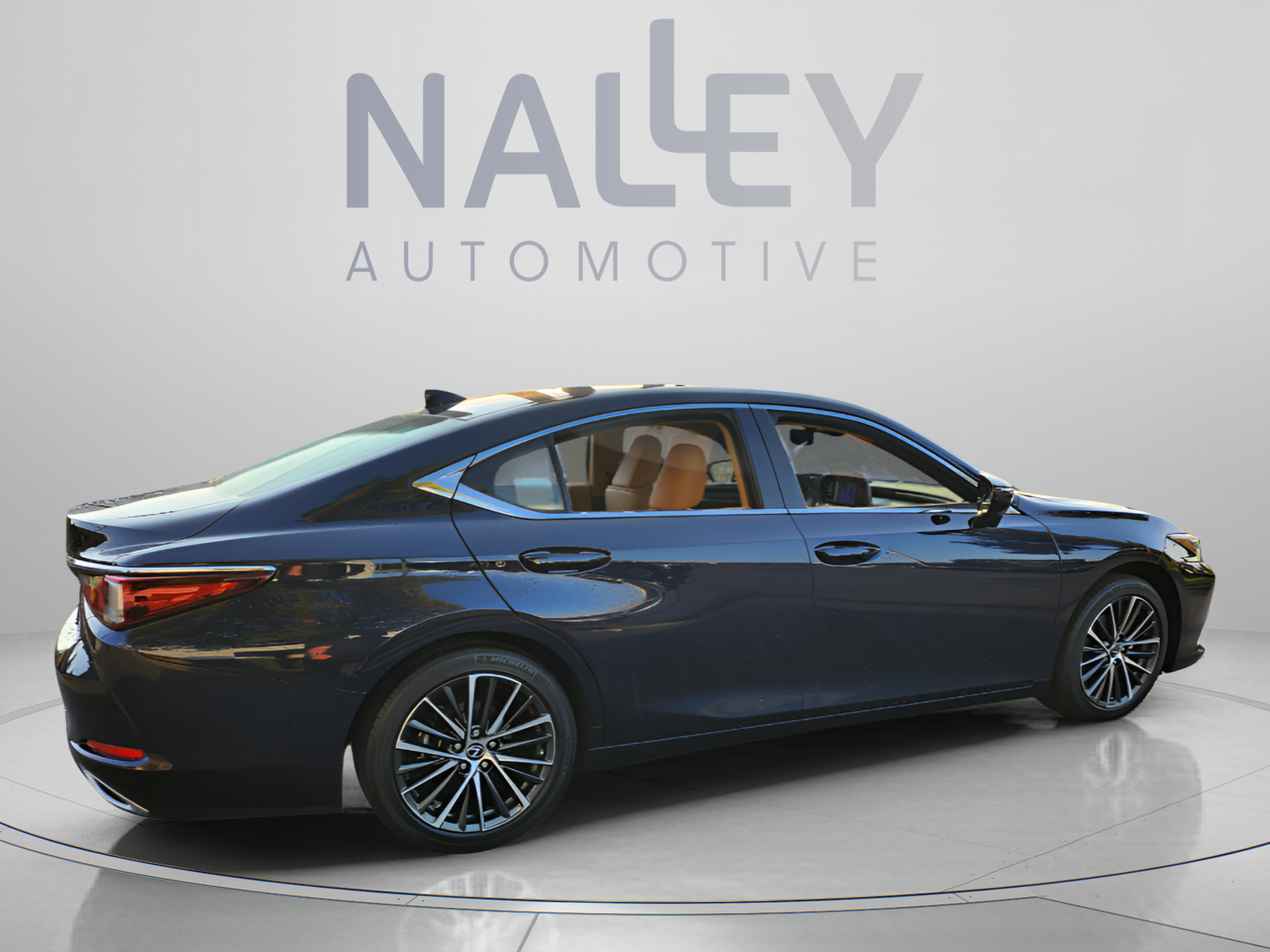 Certified 2025 Lexus ES 350 w/ Premium Package FWD image 6