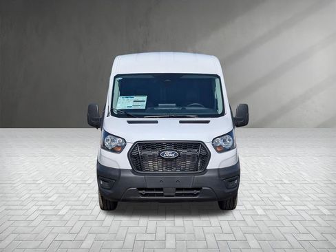 New 2026 Ford Transit 250 148 Medium Roof w/ Load Area Protection Package image 4