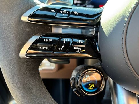 Used 2025 Mercedes-Benz GLE 63 AMG S image 38