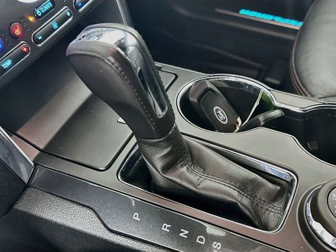 Used 2018 Ford Explorer Sport w/ Equipment Group 401A AWD/4WD image 25
