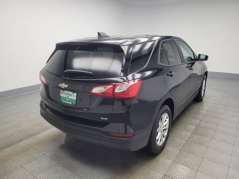 Used 2020 Chevrolet Equinox LS w/ LPO, Cargo Package image 9