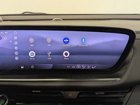 Used 2024 Buick Envision Preferred AWD/4WD image 20