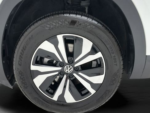 Used 2026 Volkswagen Atlas SE AWD/4WD image 9